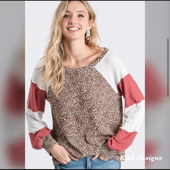 New! Clearance 🔥Waffle Animal Print Cuff Raglan Sleeve Top - Picture 4 of 8